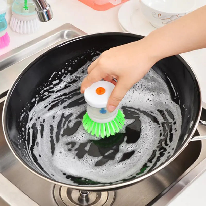 Automatic Filling Pot Brush Cleaning Tool
